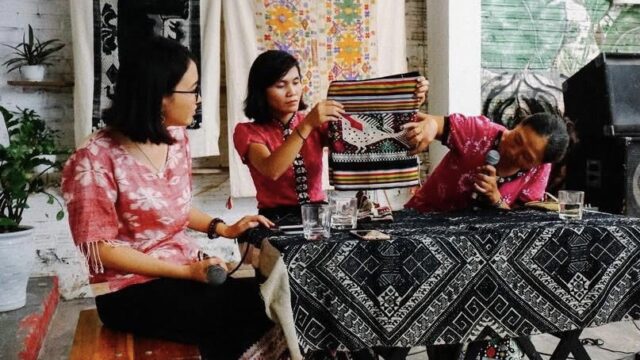 CHUYỆN HOA VĂN KỂ, Vải truyền thống người Thái, NGHỆ AN, 2017