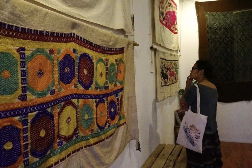 CHUYỆN HOA VĂN KỂ, Vải truyền thống người Thái, NGHỆ AN, 2017