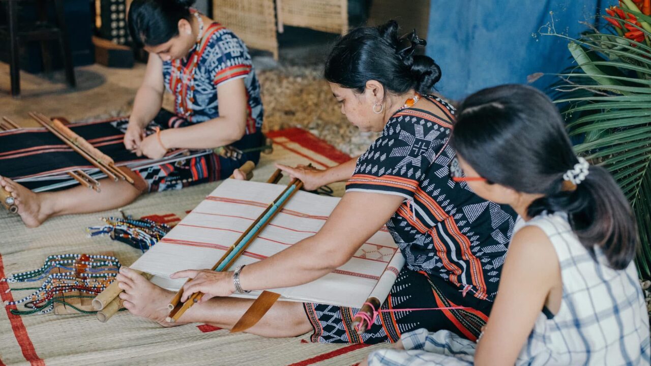 DỆT TRUYỀN THỐNG CỦA NGƯỜI CƠ TU,  QUẢNG NAM, 2024