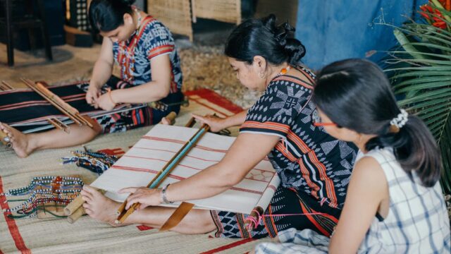 DỆT TRUYỀN THỐNG CỦA NGƯỜI CƠ TU,  QUẢNG NAM, 2024