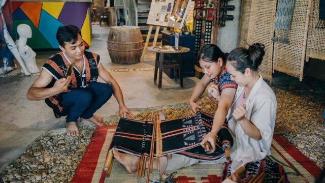 DỆT TRUYỀN THỐNG CỦA NGƯỜI CƠ TU,  QUẢNG NAM, 2024